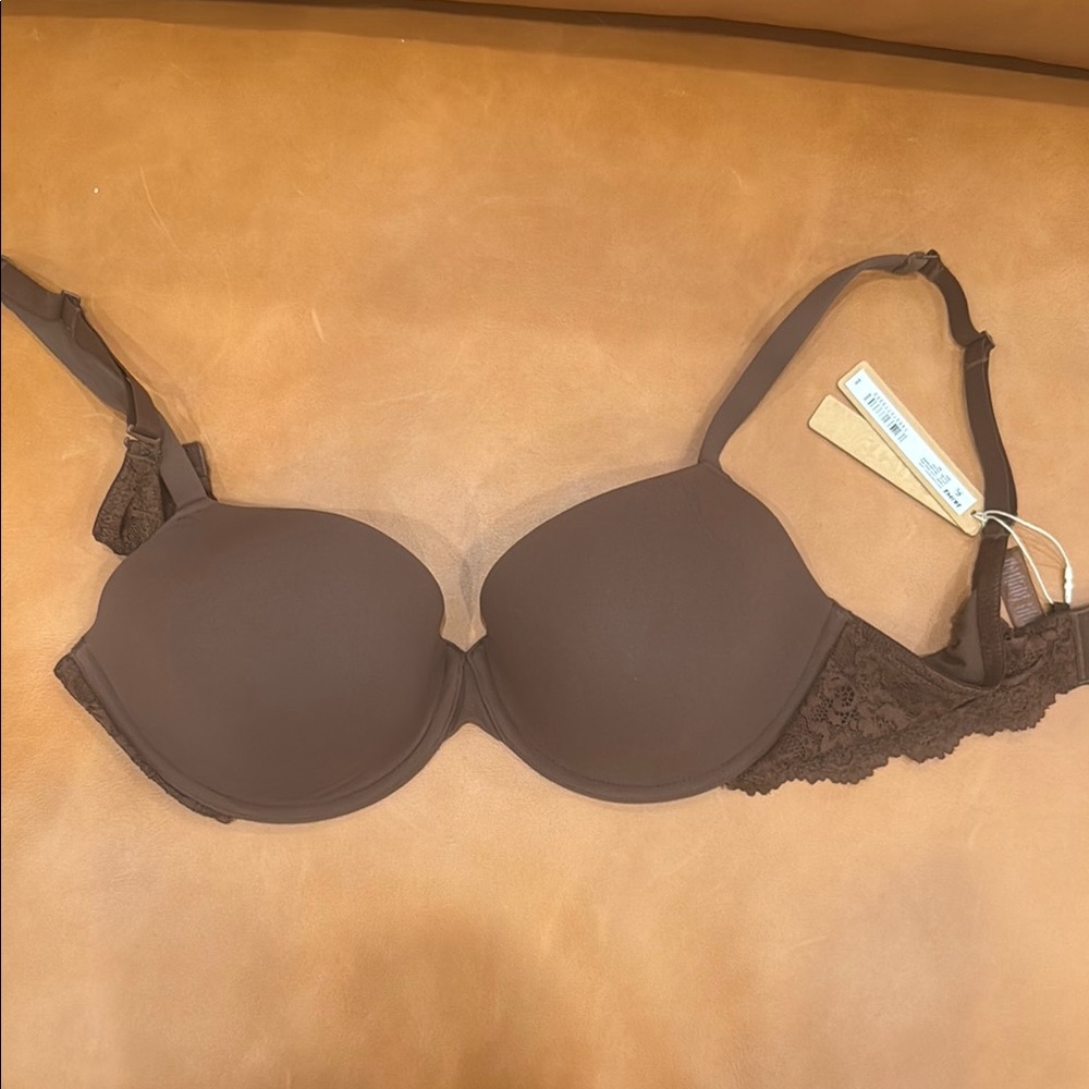 SKIMS Brown T-Shirt Bra with Underwire Support